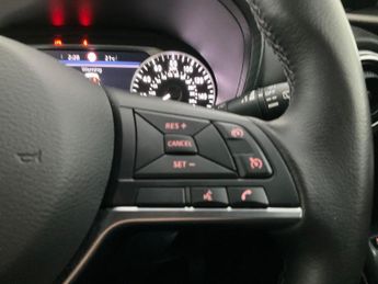 Nissan Juke 1.6 N-Connecta (143 ps) - NAV - LANE DEPARTURE  - WIFI