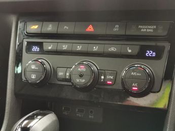 Seat Leon 2.0 TSI Cupra 290 Lux DSG (290 ps) - KEYLESS ENTRY - LED - NAV