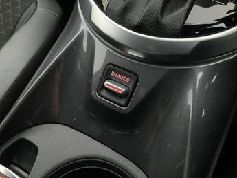 Nissan Juke 1.6 N-Connecta (143 ps) - NAV - LANE DEPARTURE  - WIFI
