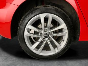 Audi A3 1.4 TFSIe 40 Sport Sportback Plug-in S Tronic 13kWh (204 ps) - C