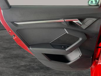 Audi A3 1.4 TFSIe 40 Sport Sportback Plug-in S Tronic 13kWh (204 ps) - C