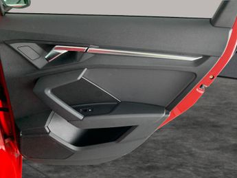 Audi A3 1.4 TFSIe 40 Sport Sportback Plug-in S Tronic 13kWh (204 ps) - C