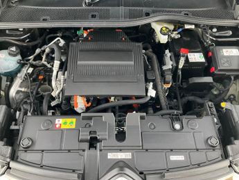 Citroen e-C4 50kWh e-series (7.4kW Charger) (136 ps) - HEATED STEERING