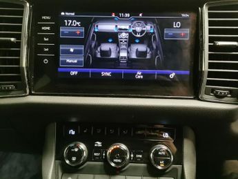 Skoda Kodiaq 2.0 TDI SportLine DSG 4WD (7 Seat) (190 ps) - LED - SMARTLINK - 