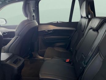 Volvo XC90 2.0 B5 MHEV R-Design 4WD (250 ps) - SENSUS SAT NAV - ACTIVE LANE