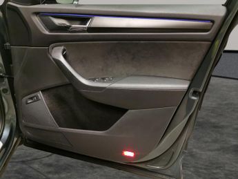 Skoda Kodiaq 2.0 TDI SportLine DSG 4WD (7 Seat) (190 ps) - LED - SMARTLINK - 