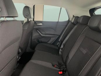 Volkswagen T-cross 1.0 TSI Black Edition DSG (110 ps) - NAV - BLIND SPOT ASSIST - B