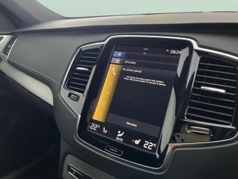 Volvo XC90 2.0 B5 MHEV R-Design 4WD (250 ps) - SENSUS SAT NAV - ACTIVE LANE