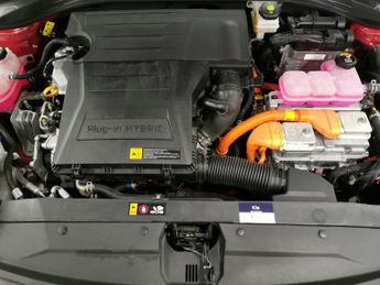 Kia Xceed 1.6 GDi 8.9kWh 3 Plug-in DCT (139 bhp) - HEATED STEERING - LANE 