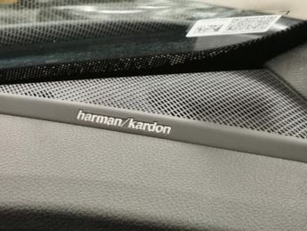 Renault Megane E-tech 60kWh launch edition (220 ps) - AUTO PARK - LED - REVERSE CAM