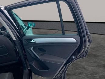 Volkswagen Tiguan 2.0 TDI Match DSG (150 ps) - NAV - AUTO PARK - REVERSE CAM