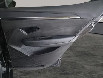Renault Megane E-tech 60kWh launch edition (220 ps) - AUTO PARK - LED - REVERSE CAM