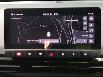 MG Mg4 64kWh Trophy Long Range (203 ps) - HEATED STEERING - BLIND SPOT 