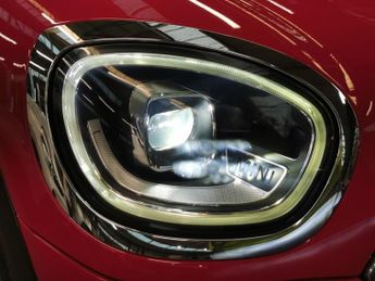 Mini Countryman 1.5 10kWh Cooper SE Exclusive Plug-in ALL4 (222 ps) - CARPLAY - 