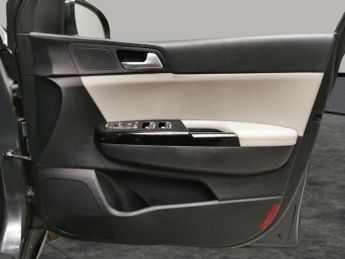 Kia Sportage 1.6 T-GDi GT-Line DCT AWD (174 bhp) - LANE DEPARTURE  - BLUETOOT