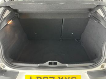Citroen C4 Cactus 1.2 PureTech Flair EAT6 (110 ps) - 17IN ALLOYS - DIGITAL CLIMATE