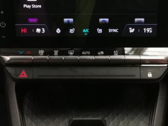Renault Megane E-tech 60kWh launch edition (220 ps) - AUTO PARK - LED - REVERSE CAM