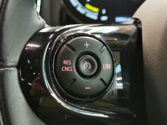 Mini Countryman 1.5 10kWh Cooper SE Exclusive Plug-in ALL4 (222 ps) - CARPLAY - 