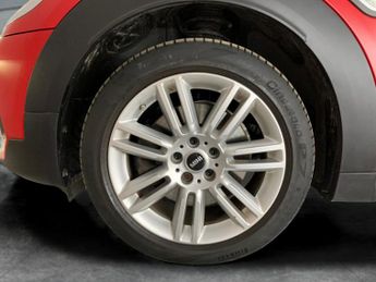 Mini Countryman 1.5 10kWh Cooper SE Exclusive Plug-in ALL4 (222 ps) - CARPLAY - 