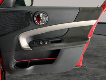 Mini Countryman 1.5 10kWh Cooper SE Exclusive Plug-in ALL4 (222 ps) - CARPLAY - 