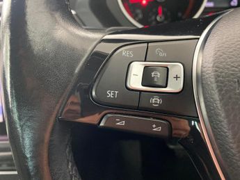 Volkswagen Tiguan 2.0 TDI Match DSG (150 ps) - PARK SENSORS - PADDLE SHIFT - 19IN 