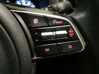 Kia Sportage 1.6 T-GDi GT-Line DCT AWD (174 bhp) - LANE DEPARTURE  - BLUETOOT