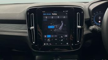 Volvo XC40 Recharge 69kWh Plus (231 ps) - BLIND SPOT ASSIST - BLUETOOTH