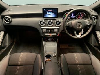 Mercedes-Benz A Class 1.6 A180 Sport Edition 7G-DCT (122 ps) - NAV - LEATHER - KEYLESS