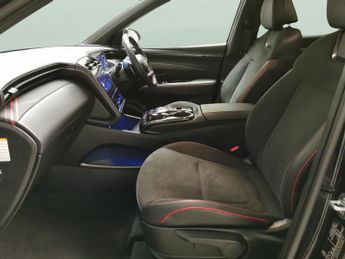 Hyundai Tucson 1.6 T-GDi 13.8kWh N Line Plug-in 4WD (265 ps) - HEATED SEATS