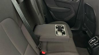 Volvo XC40 Recharge 69kWh Plus (231 ps) - BLIND SPOT ASSIST - BLUETOOTH