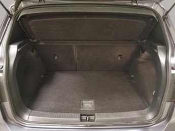 Volkswagen T-cross 1.0 TSI R-Line DSG (110 ps) - BLIND SPOT ASSIST - ACTIVE INFO DI