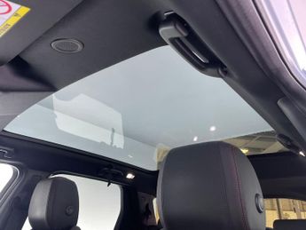 Land Rover Discovery Sport 2.0 D200 MHEV R-Dynamic HSE 4WD (204 ps) - CARPLAY - KEYLESS ENT