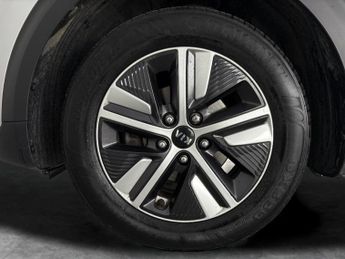 Kia Niro 1.6 GDi 2 DCT (139 bhp) - LANE DEPARTURE  - BLUETOOTH - PADDLE S