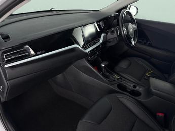 Kia Niro 1.6 GDi 2 DCT (139 bhp) - LANE DEPARTURE  - BLUETOOTH - PADDLE S