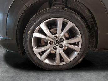 Mazda CX-30 2.0 e-SKYACTIV G MHEV Sport Lux (122 ps) - NAV - HEATED SEATS