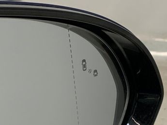 Kia Niro 64kWh 4+ (201 bhp) - NAV - HEATED STEERING - BLIND SPOT ASSIST