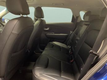Kia Niro 64kWh 4+ (201 bhp) - NAV - HEATED STEERING - BLIND SPOT ASSIST