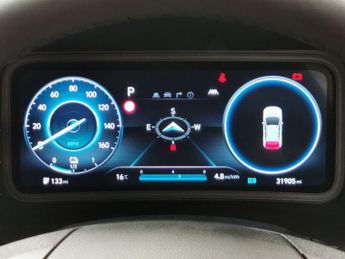Hyundai Kona 64kWh Premium (10.5kW Charger) (204 ps) - HEATED SEATS - HEATED 