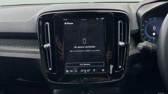Volvo XC40 Recharge 69kWh Plus (231 ps) - BLIND SPOT ASSIST - BLUETOOTH