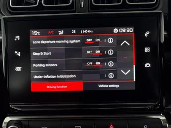 Citroen C3 1.2 PureTech PLUS EAT6 (110 ps) - BLUETOOTH - DIGITAL CLIMATE CO