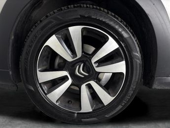 Citroen C3 1.2 PureTech PLUS EAT6 (110 ps) - BLUETOOTH - DIGITAL CLIMATE CO