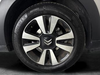 Citroen C3 1.2 PureTech PLUS EAT6 (110 ps) - BLUETOOTH - DIGITAL CLIMATE CO