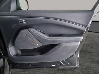 Ford Mustang Mach-e Extended Range 91kWh Automatic (294 ps) - CARPLAY - KEYLESS ENTR