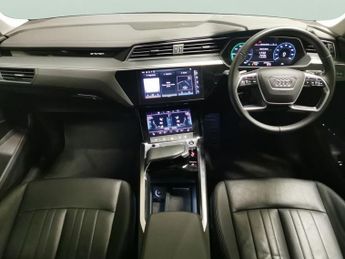 Audi e-tron 55 Technik quattro 95kWh (11kW Charger) (408 ps) - ADJUSTABLE SU