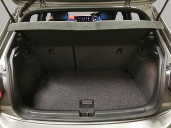 Volkswagen Polo 2.0 TSI GTI DSG (207 ps) - AMBIENT INTERIOR LIGHTING - AUTO HEAD