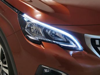 Peugeot 3008 1.2 PureTech Allure EAT (130 ps) - CLIMATE CONTROL - SPEED LIMIT
