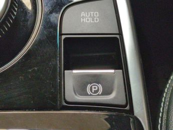 Kia Niro 39kWh 2 (134 bhp) - 17IN ALLOYS - AIR CON - PARK SENSORS