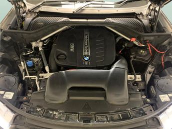 BMW X5 3.0 30d M Sport xDrive (258 ps) - SOFT CLOSE DOORS - COLD WEATHE