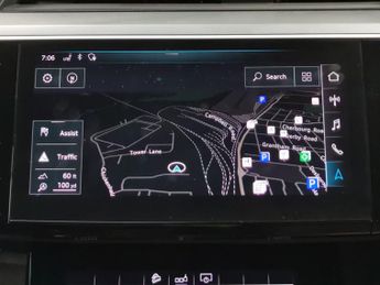 Audi e-tron 50 Technik quattro 71.2kWh (313 ps) - ADJUSTABLE SUSPENSION