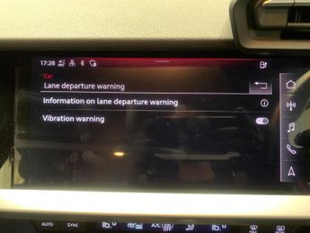 Audi A3 1.4 TFSIe 40 Sport Sportback Plug-in S Tronic 13kWh (204 ps) - M